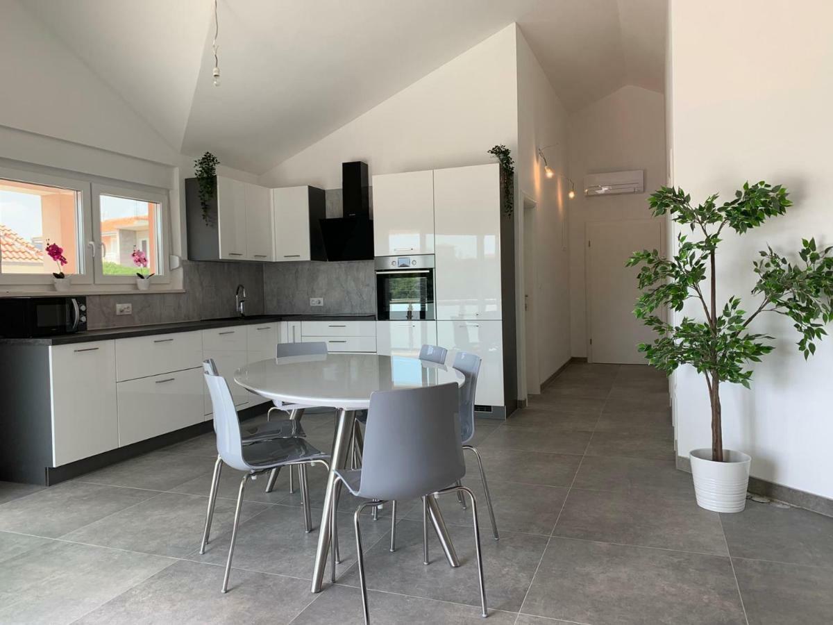 Valjan Apartmani Trogir Extérieur photo