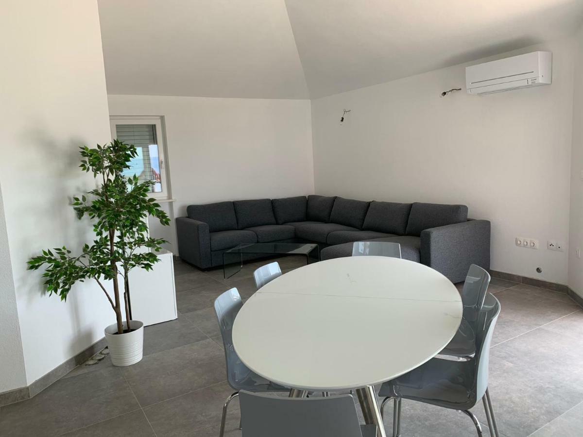 Valjan Apartmani Trogir Extérieur photo